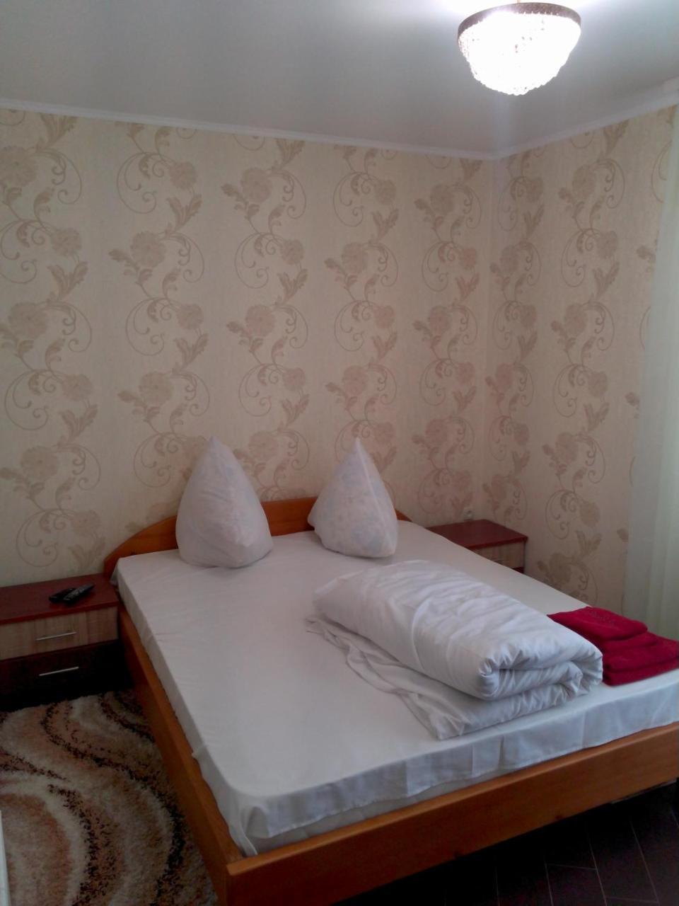 Hotel Dubrava Полтава Экстерьер фото