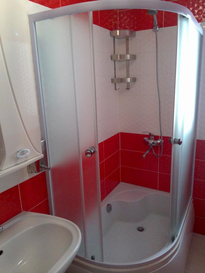 Hotel Dubrava Полтава Экстерьер фото