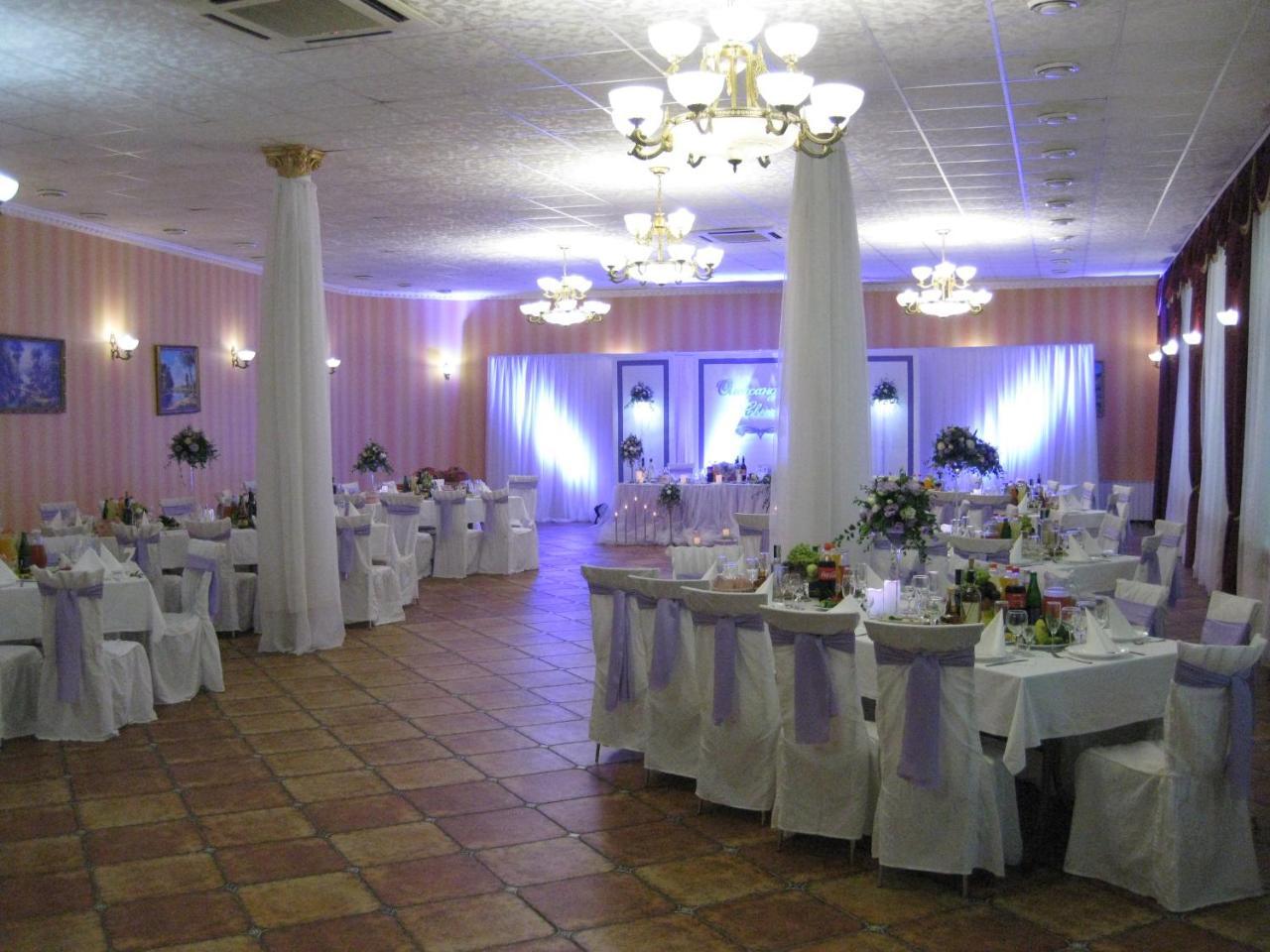 Hotel Dubrava Полтава Экстерьер фото